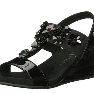 AK Black Sandals Size 9